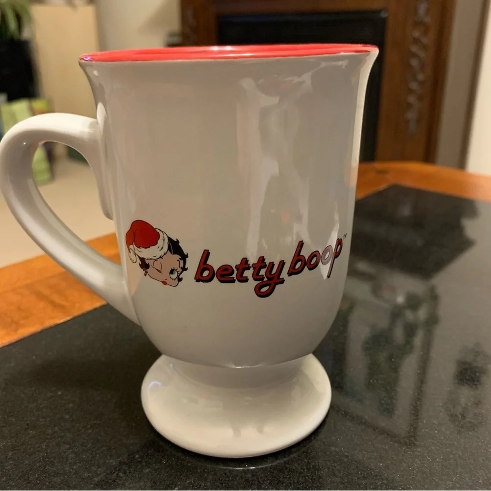Betty Boop Christmas Coffee Mug